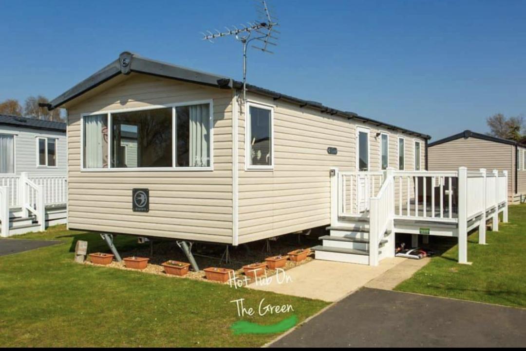 Home From Home Lettings At Tattershall Lakes - The Green 외부 사진